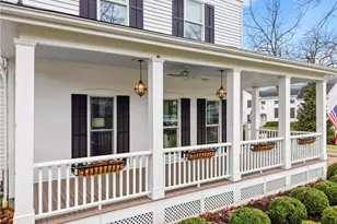 128 Hudson St, Hudson, OH 44236 - Photo 2