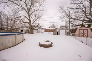 837 Jamestown Ave, Elyria, OH 44035 - Photo 22