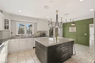 2731 Emerson Dr, Pepper Pike, OH 44124 - Photo 10