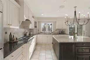 2731 Emerson Dr, Pepper Pike, OH 44124 - Photo 8