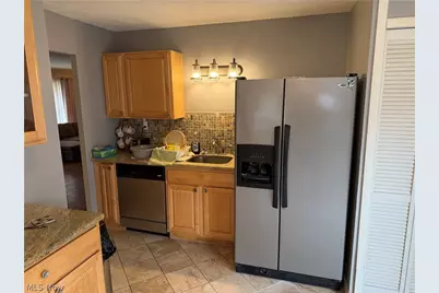 287 Edgewood Drive, Berea, OH 44017 - Photo 4