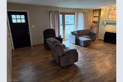 287 Edgewood Drive, Berea, OH 44017 - Photo 8