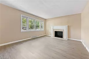 1255 Dover Ave, Akron, OH 44320 - Photo 4