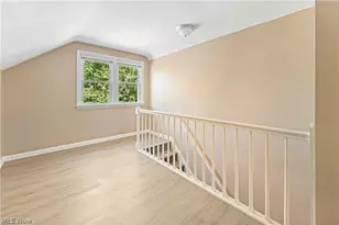 1255 Dover Ave, Akron, OH 44320 - Photo 24