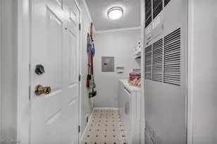 27202 Cook Rd, Olmsted Twp, OH 44138 - Photo 34