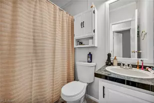 27202 Cook Rd, Olmsted Twp, OH 44138 - Photo 26