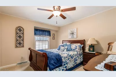 3750 Greenbriar Drive, Zanesville, OH 43701 - Photo 20