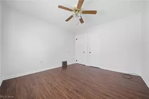 198 Summit St, Wadsworth, OH 44281 - Photo 16