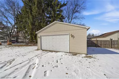 198 Summit Street, Wadsworth, OH 44281 - Photo 26