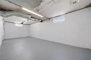 198 Summit St, Wadsworth, OH 44281 - Photo 22