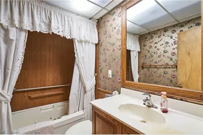 1605 Centerview Drive, Copley, OH 44321 - Photo 12