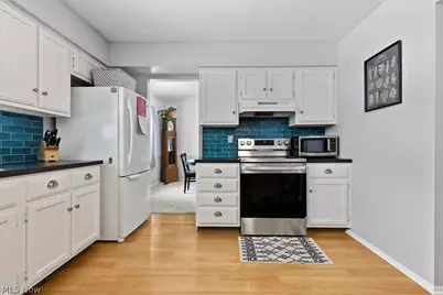 983 W Abbey Drive, Medina, OH 44256 - Photo 8