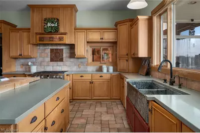 9419 Robinson Road, Chardon, OH 44024 - Photo 16