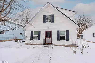 27 Union Street, Oberlin, OH 44074 - Photo 1