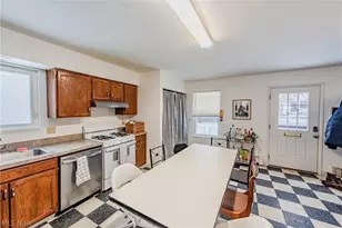 27 Union St, Oberlin, OH 44074 - Photo 4