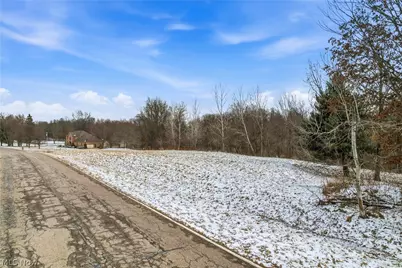 Brookhollow Drive, Warren, OH 44481 - Photo 2
