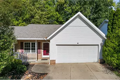 527 S Frank Boulevard, Akron, OH 44313 - Photo 1