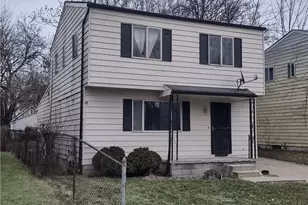 939 Lane St, Akron, OH 44307 - Photo 2