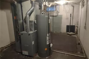 939 Lane St, Akron, OH 44307 - Photo 18