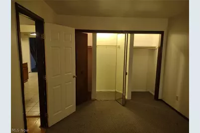 939 Lane Street, Akron, OH 44307 - Photo 10