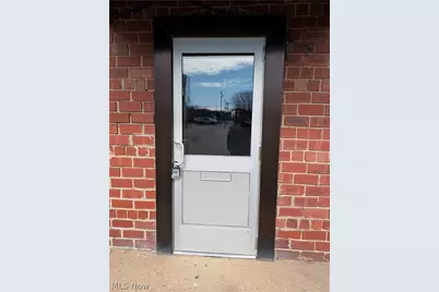 622 Main Street, Coshocton, OH 43812 - Photo 6