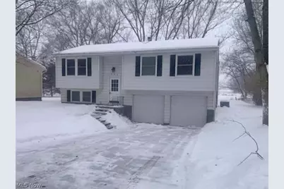 994 Erin Drive, Kent, OH 44240 - Photo 2