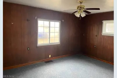 408 W 7th Street, Sycamore, OH 44882 - Photo 22