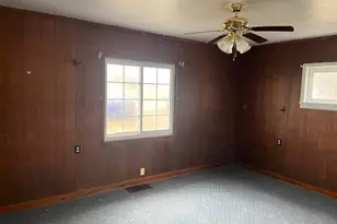 408 W 7th St, Sycamore, OH 44882 - Photo 22