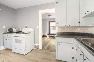1284 Kentucky Ave, Akron, OH 44314 - Photo 20