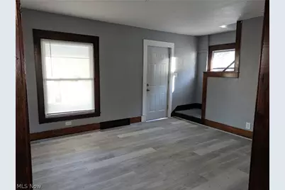 1284 Kentucky Avenue, Akron, OH 44314 - Photo 10