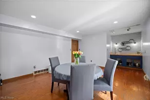 27261 Nantucket Dr, North Olmsted, OH 44070 - Photo 18