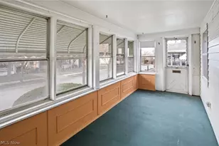 591 Hedden Ave, Akron, OH 44311 - Photo 2