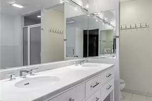 2675 Warrensville Center Rd, Huber Heights, OH 44122 - Photo 22