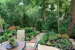 2675 Warrensville Center Rd, Huber Heights, OH 44122 - Photo 38