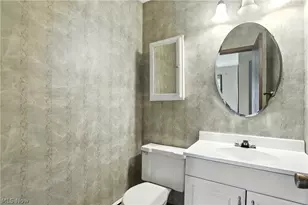 3976 Buckingham Dr, Brunswick, OH 44212 - Photo 30