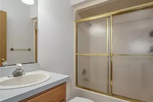 8464 & 8446 Tallmadge Rd, Ravenna, OH 44412 - Photo 22