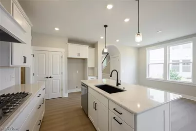 769 Rock Harbor, Avon Lake, OH 44012 - Photo 6