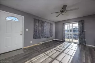 131 E Mill St, Gnadenhutten, OH 44629 - Photo 8