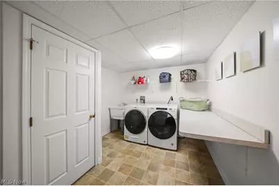 9337 Adam Run, Twinsburg, OH 44087 - Photo 36