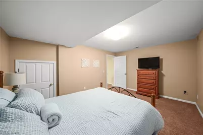 9337 Adam Run, Twinsburg, OH 44087 - Photo 34