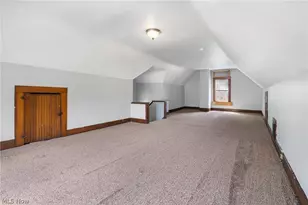 558 Nash St, Akron, OH 44306 - Photo 14