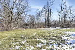 6672 Cleveland Rd, Ravenna, OH 44266 - Photo 8