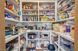 374 Spring Grove Dr, Tallmadge, OH 44278 - Photo 12