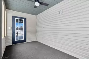 18010 Winterset Ln, Lore City, OH 43755 - Photo 16