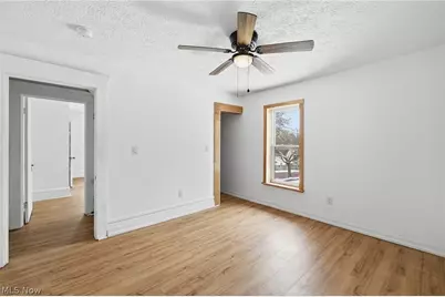 480 Bell Street, Akron, OH 44307 - Photo 30