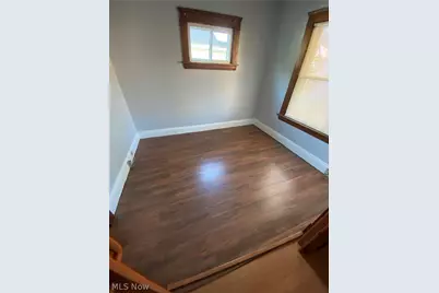 14210 Kingsford Avenue, Loveland, OH 44128 - Photo 4