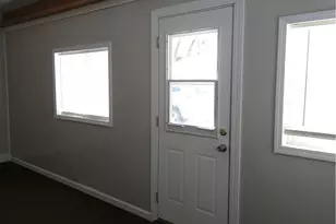 525 S Marion Ave, Louisville, OH 44641 - Photo 6