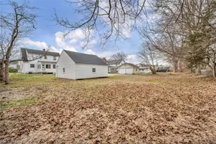 535 Eastwood St, Geneva, OH 44041 - Photo 28