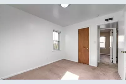 4492 W 170th Street, Loveland, OH 44135 - Photo 10