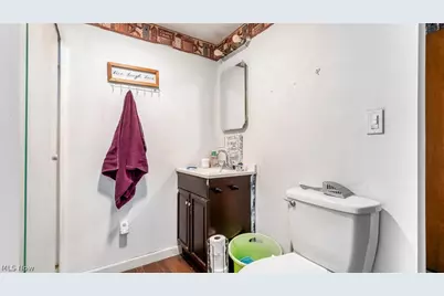 97 E King Street, Zanesville, OH 43701 - Photo 20